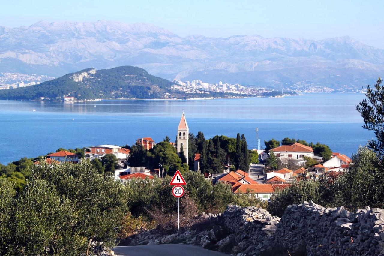 Apartments By The Sea Slatine, Ciovo - 16131 Екстериор снимка