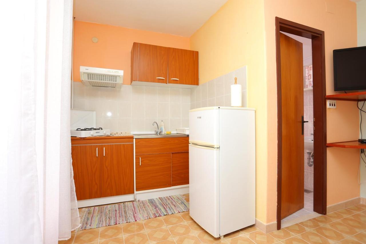 Apartments By The Sea Slatine, Ciovo - 16131 Екстериор снимка