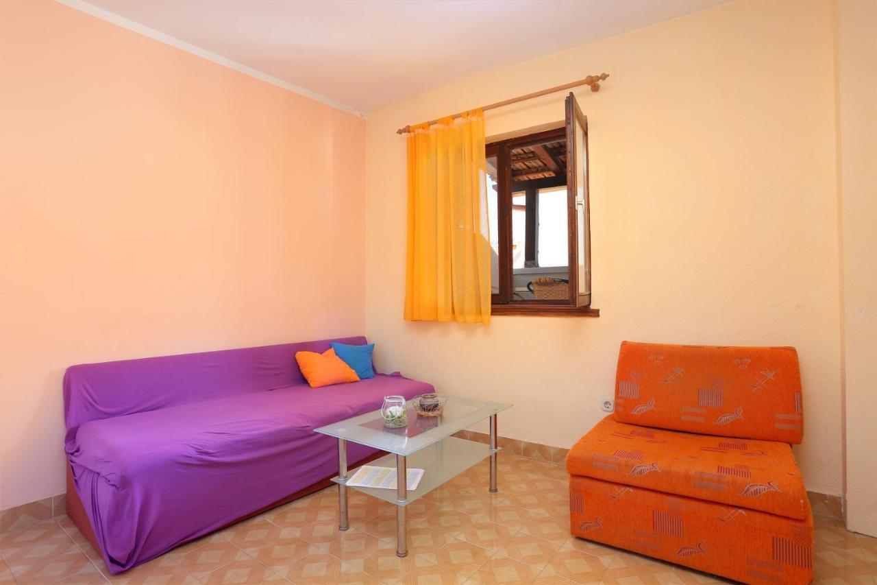 Apartments By The Sea Slatine, Ciovo - 16131 Екстериор снимка