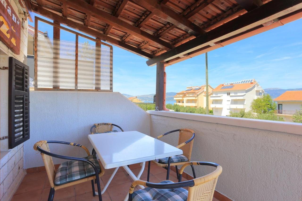 Apartments By The Sea Slatine, Ciovo - 16131 Екстериор снимка