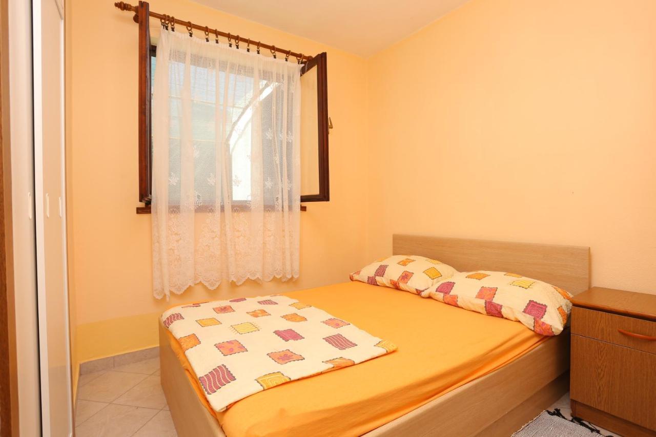 Apartments By The Sea Slatine, Ciovo - 16131 Екстериор снимка