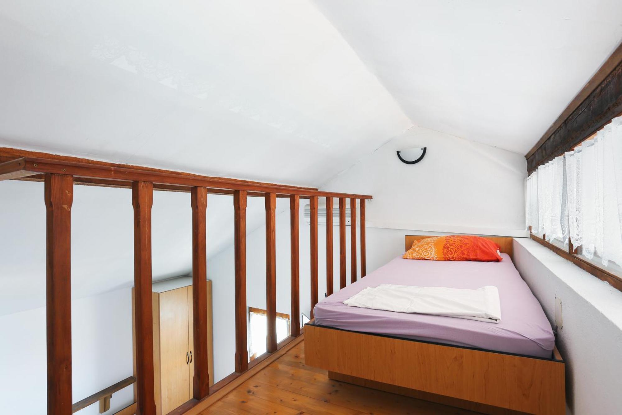 Apartments By The Sea Slatine, Ciovo - 16131 Стая снимка