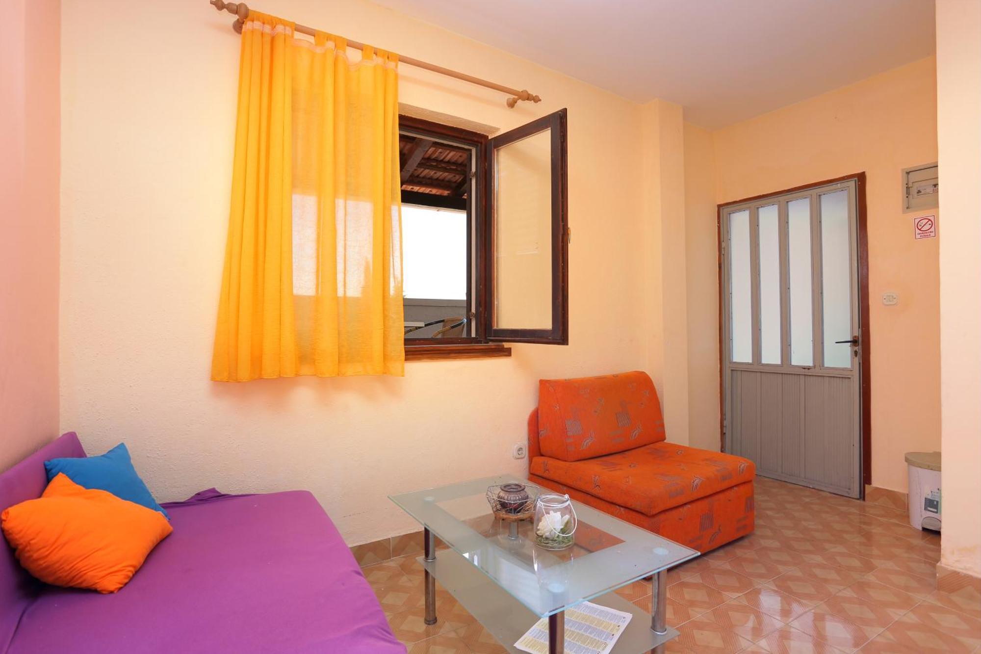 Apartments By The Sea Slatine, Ciovo - 16131 Стая снимка